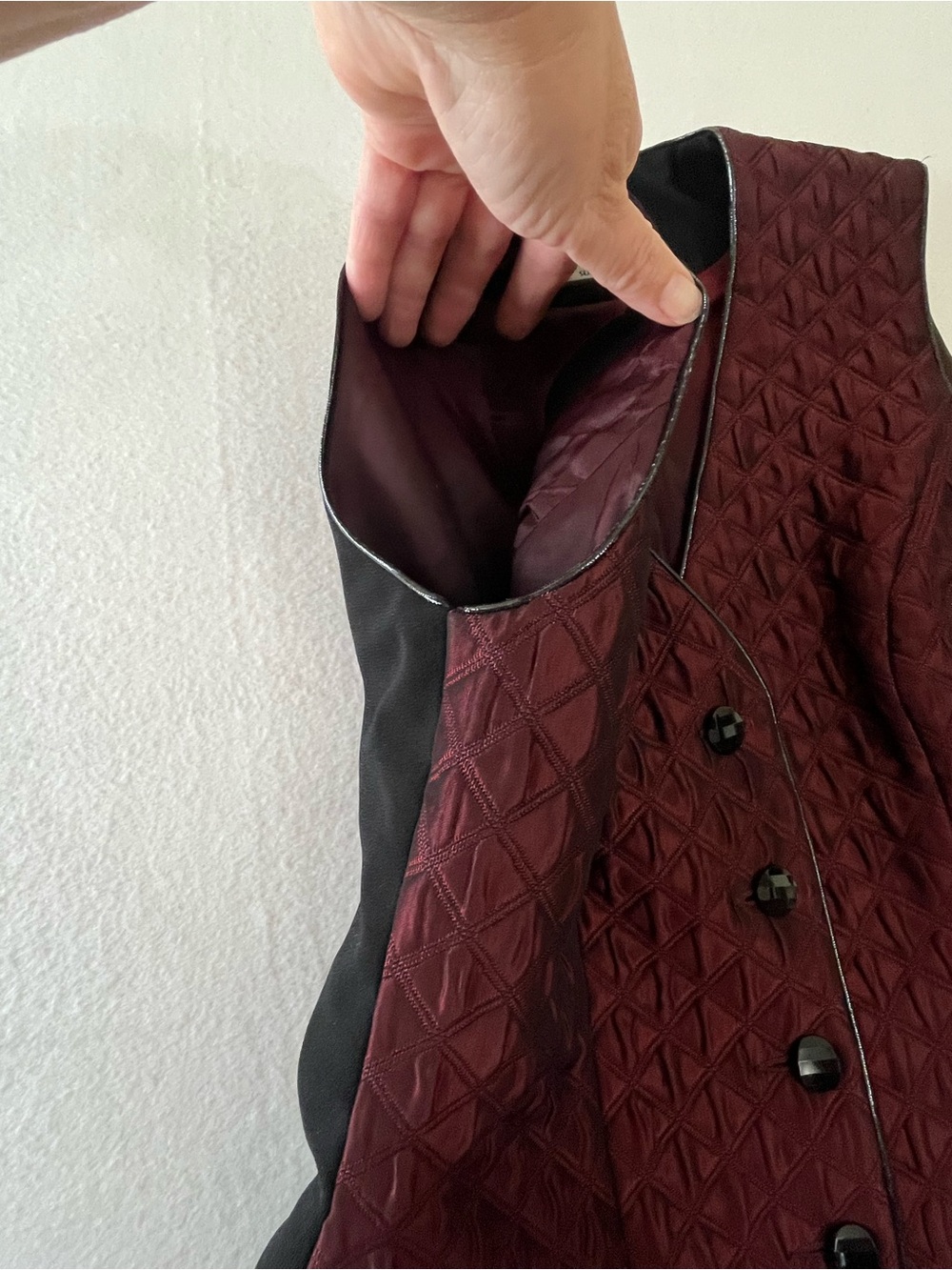 Vintage Mary McFadden Quilted Burgundy Vest Black Tie Formal Suit - Picture 9 of 15